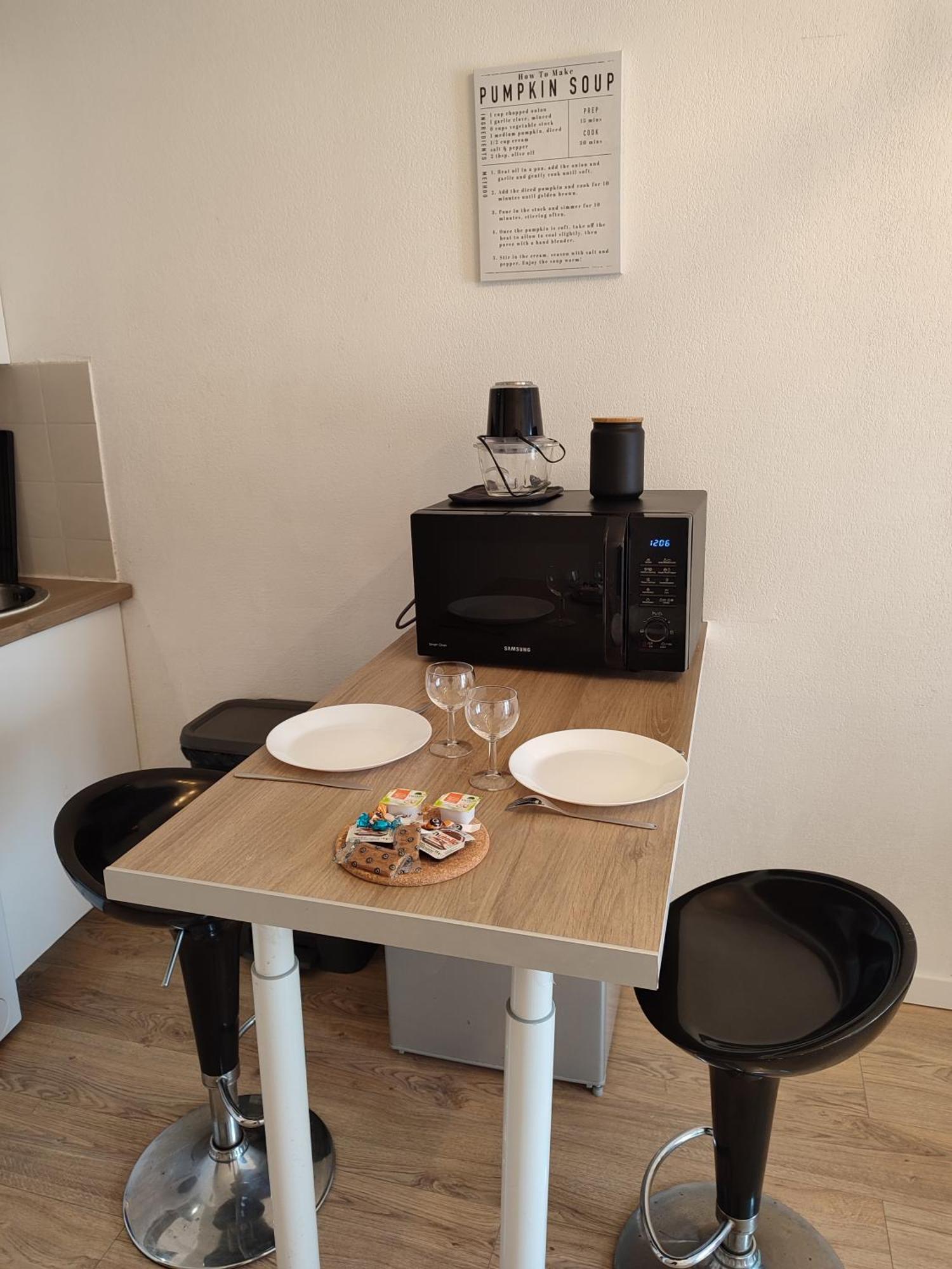 Climatise Equipe A 6min De La Gare St Charles Appartement Marseille
